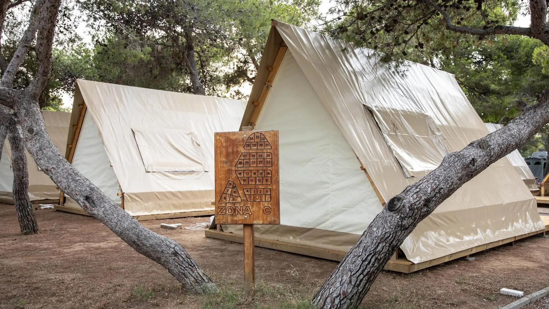 Campsite Holacamp Sitges Relax Hotel Spain